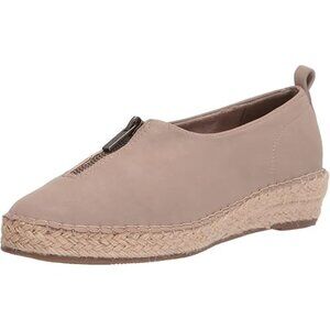 Bella Vita Women's Espadrille Jimena Sneaker Zip Detail Taupe Size 7 Wide